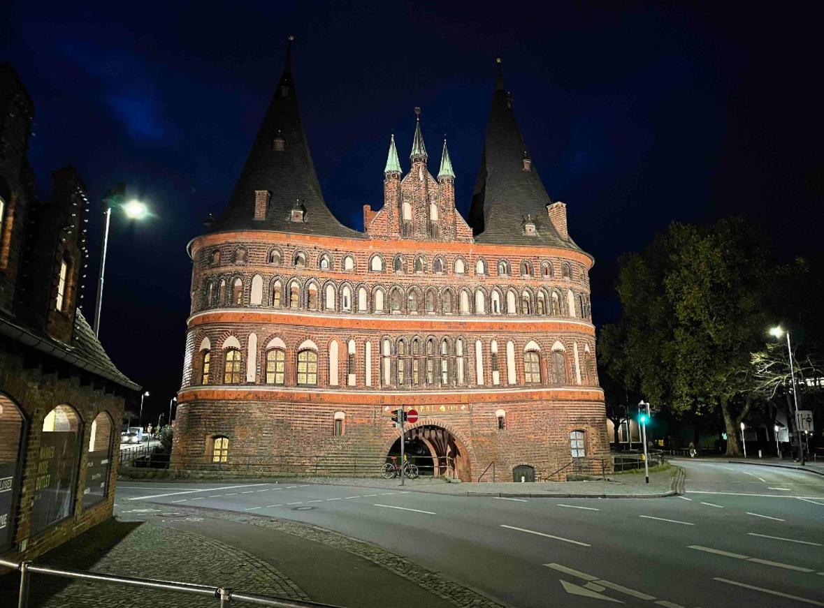 Ferienwohnung Hansetraum Luebeck Exterior foto